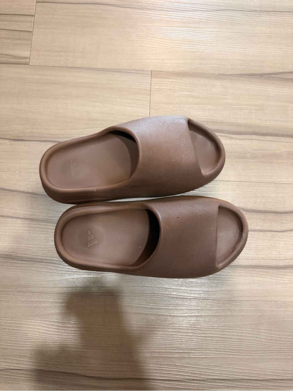 Yeezy Slide Sandals Brown